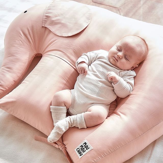 Elephant Baby Pillow Lounger